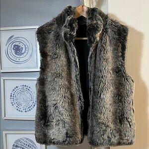 Vintage Blassport Women’s Reversible Full Zip Faux Fur Vest Size M Pockets